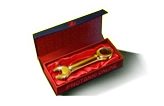 Wrench gift.png